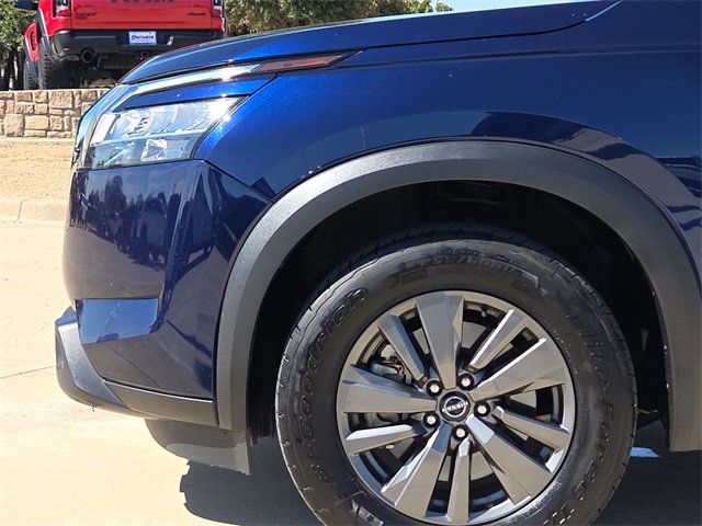 Used 2022 Nissan Pathfinder S image 5