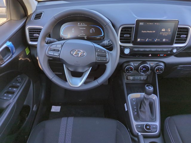 New 2026 Hyundai Venue SEL FWD image 16