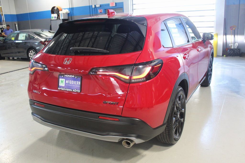 Used 2025 Honda HR-V Sport image 40