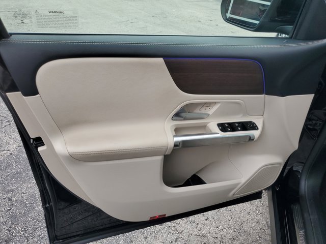 Used 2022 Mercedes-Benz GLB 250 image 20