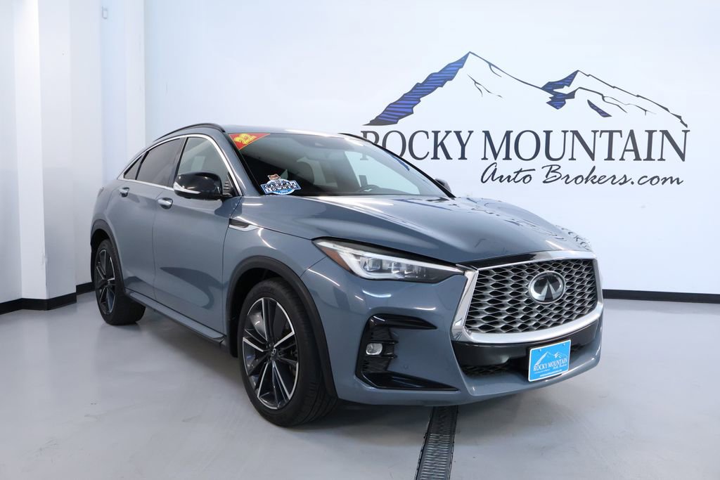 Used 2022 INFINITI QX55 Essential w/ Proactive Package image 1
