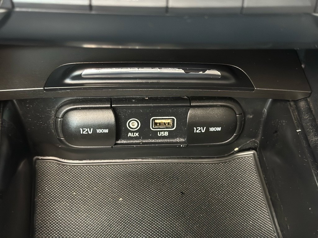 Used 2018 Kia Optima LX w/ 17" Alloy Wheels Package image 35