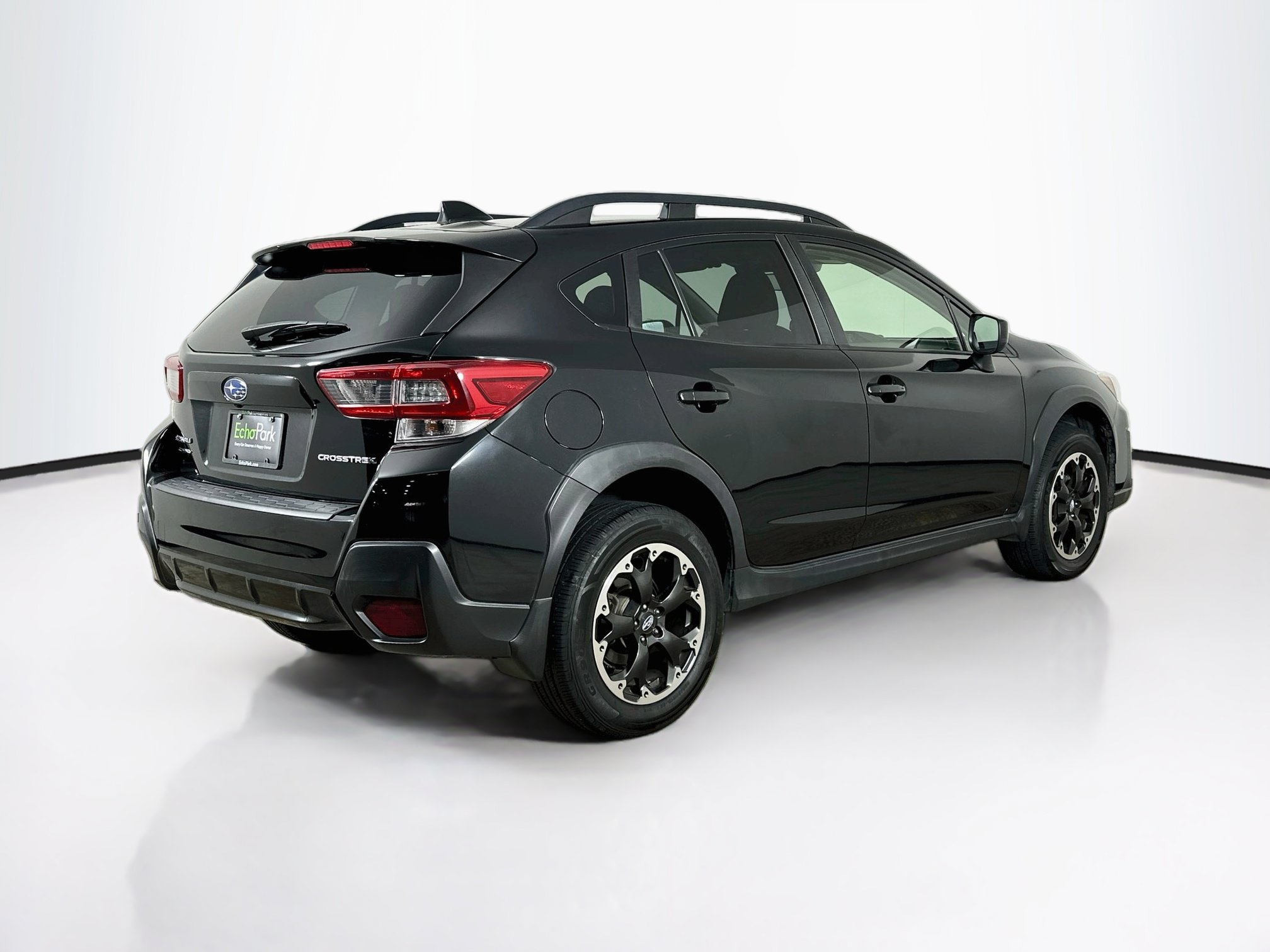 Used 2021 Subaru Crosstrek 2.0i Premium w/ Moonroof Package AWD/4WD image 9