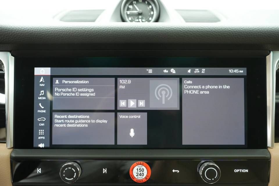 New 2026 Porsche Macan AWD/4WD image 17