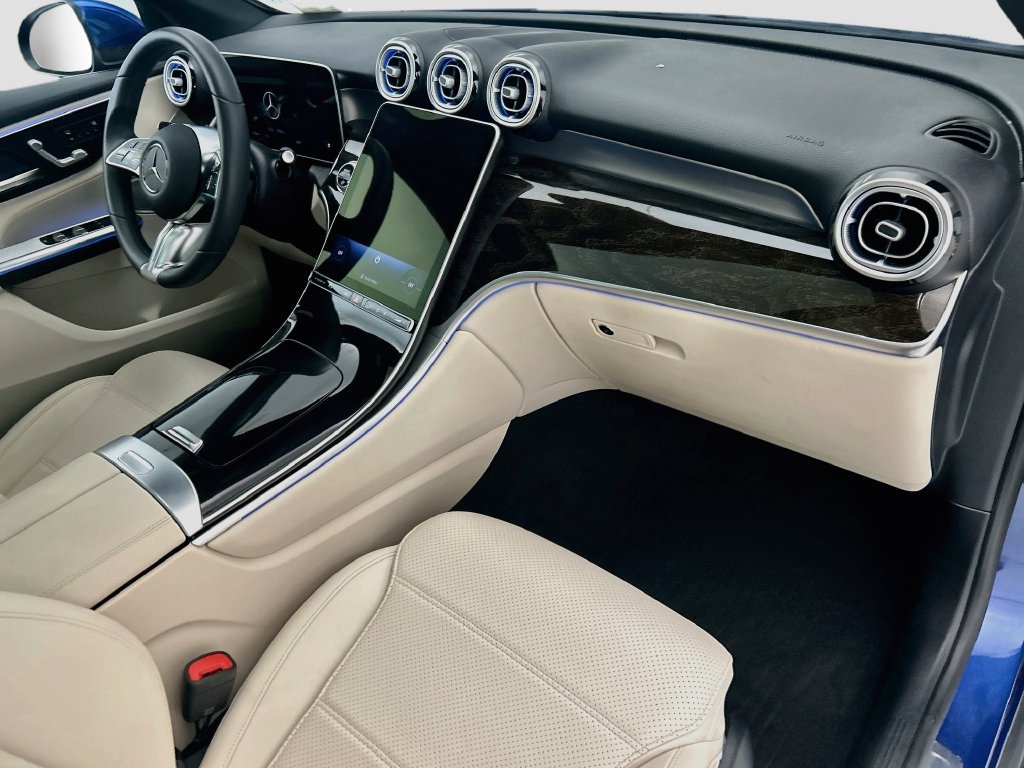 Certified 2026 Mercedes-Benz GLC 300 image 16