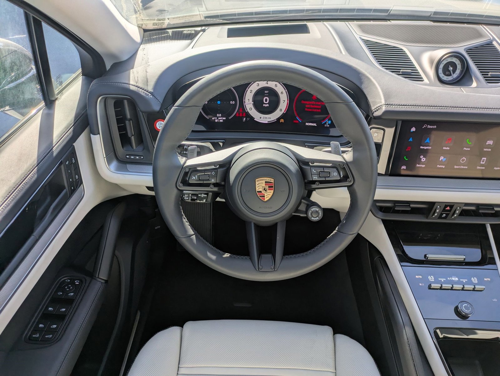 New 2025 Porsche Cayenne S image 15