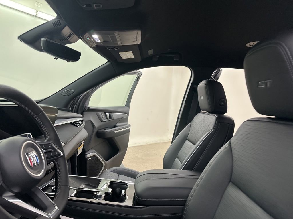New 2026 Buick Enclave Sport Touring w/ Power Package image 31