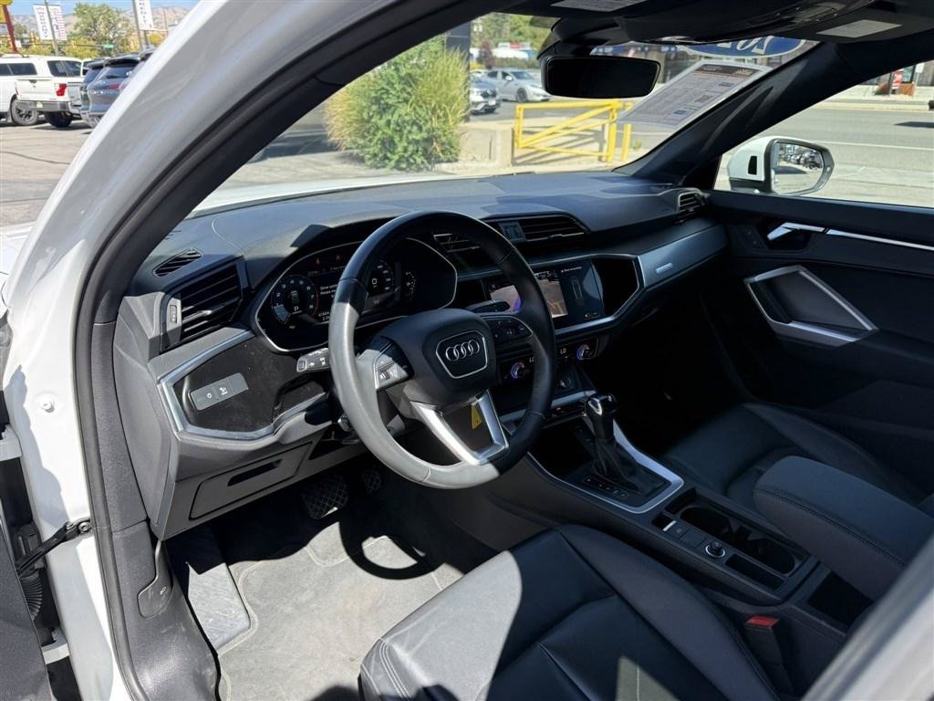 Used 2025 Audi Q3 2.0T Premium AWD/4WD image 15
