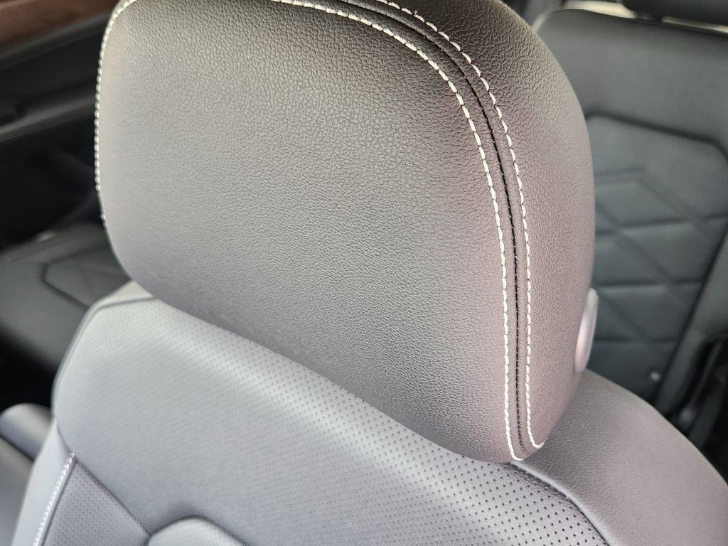 New 2026 Volkswagen Atlas SE image 5