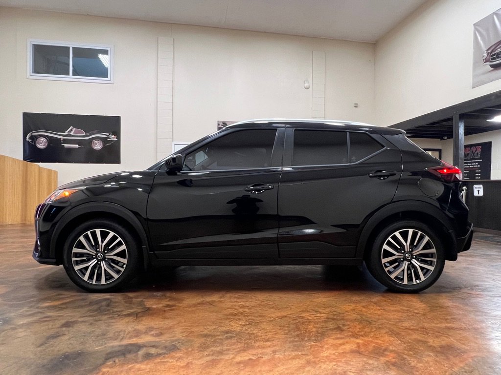 Used 2021 Nissan Kicks SV FWD image 6