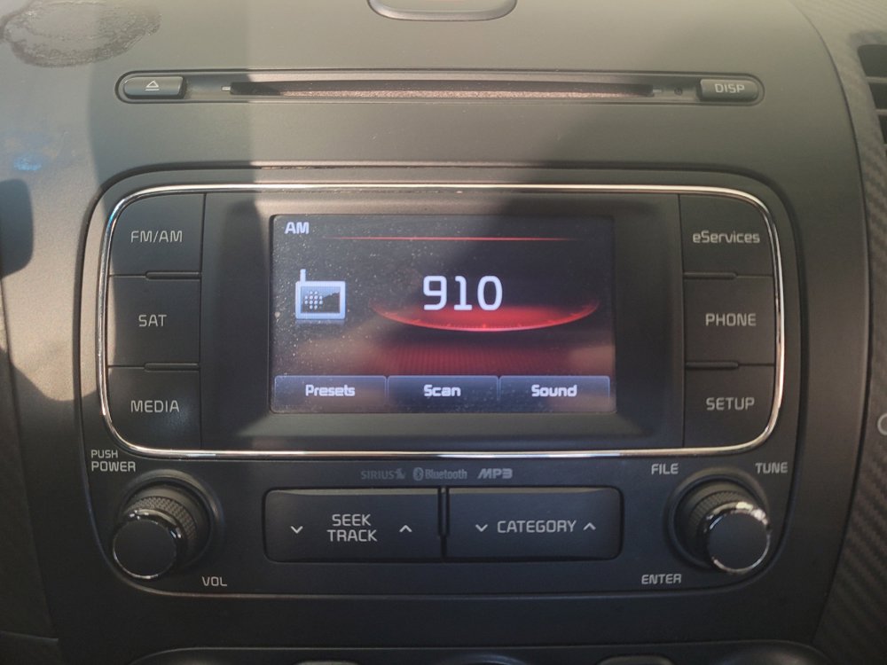 Used 2015 Kia Forte SX FWD image 25