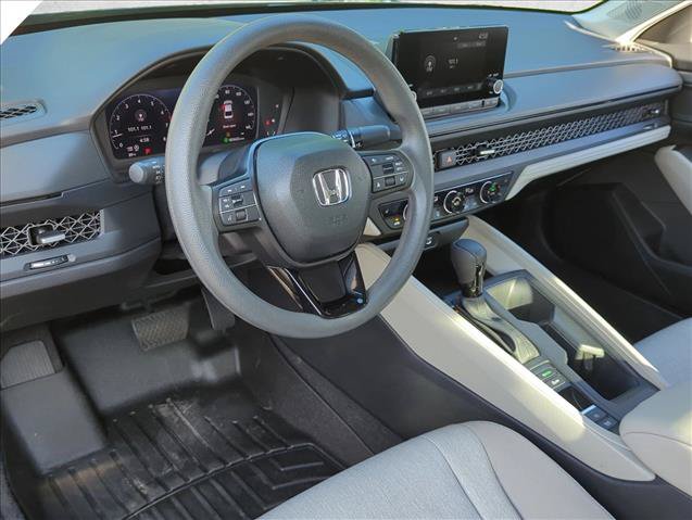 Certified 2025 Honda Accord SE image 11