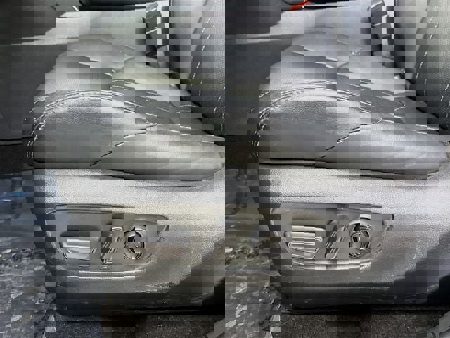 Used 2021 Toyota Venza XLE image 20