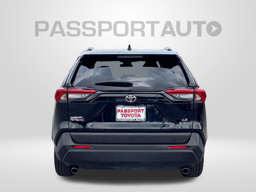 Certified 2025 Toyota RAV4 LE AWD/4WD image 6