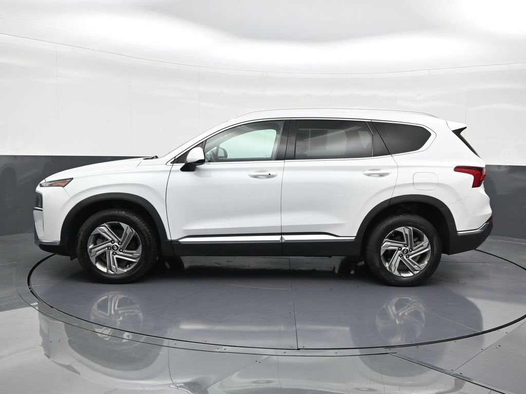 Used 2021 Hyundai Santa Fe SEL image 2