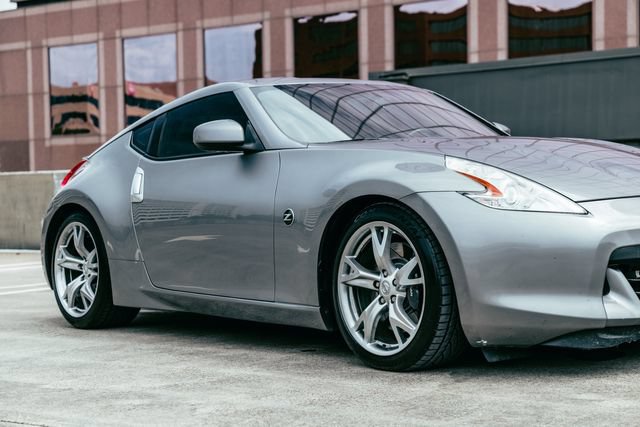 Used 2009 Nissan 370Z Touring RWD image 55
