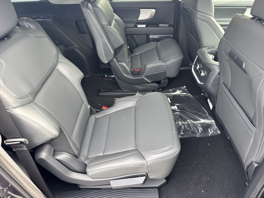 New 2026 Ford Expedition Max Active RWD image 15