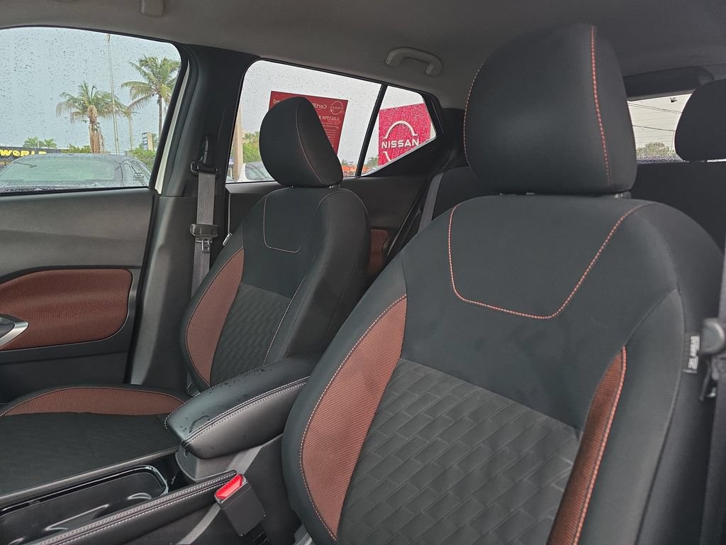 Certified 2024 Nissan Kicks SR FWD image 28