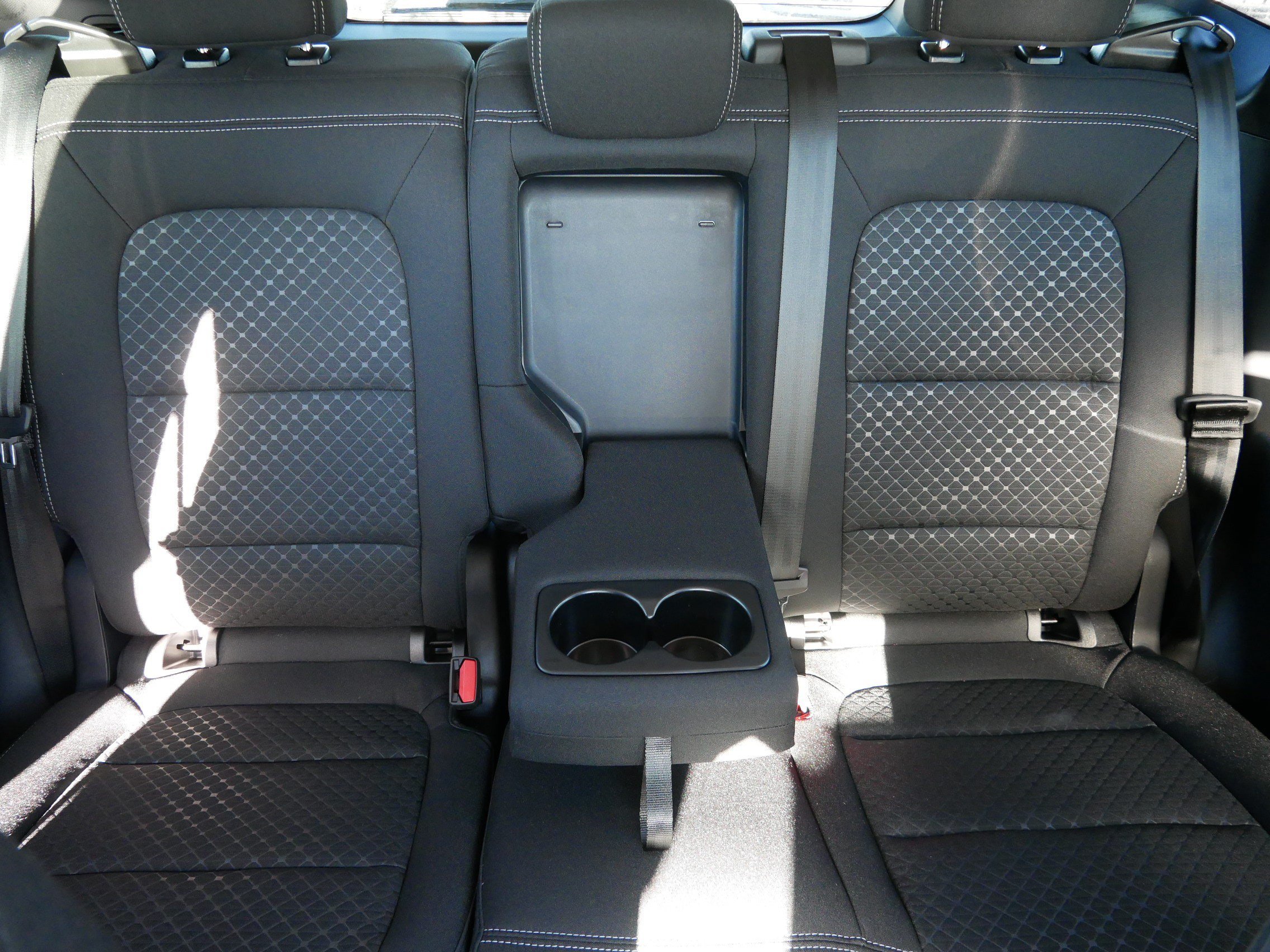 Used 2025 Ford Escape Active w/ Active Premium Tech Pack AWD/4WD image 13