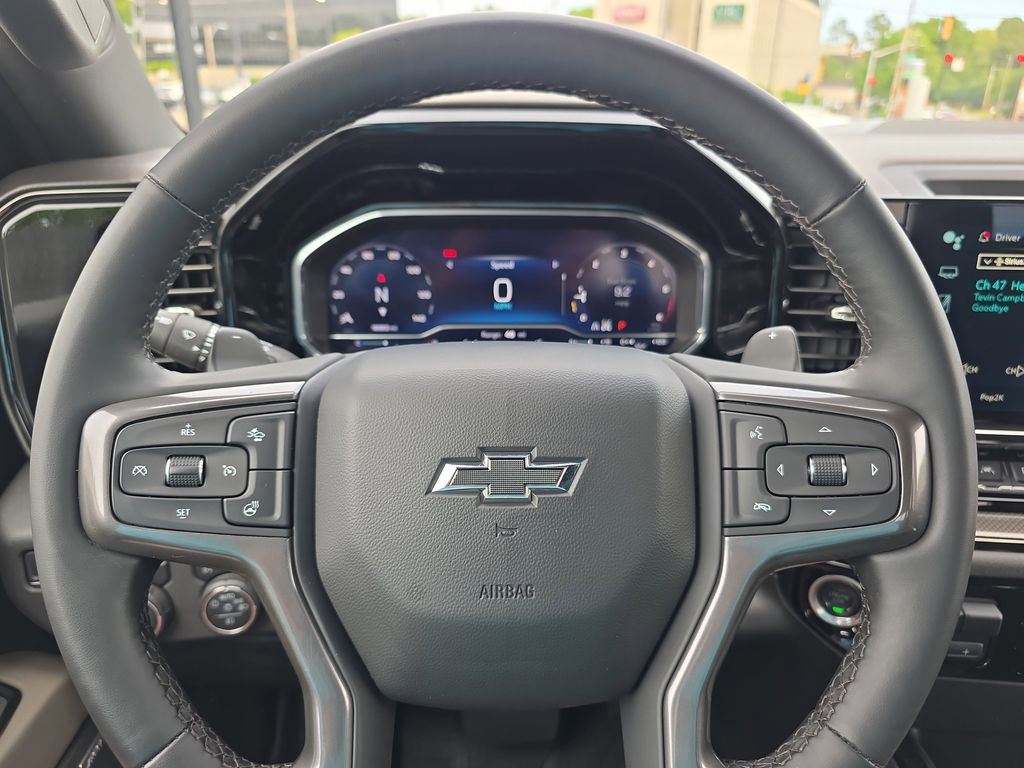 Used 2024 Chevrolet Silverado 1500 ZR2 AWD/4WD image 18