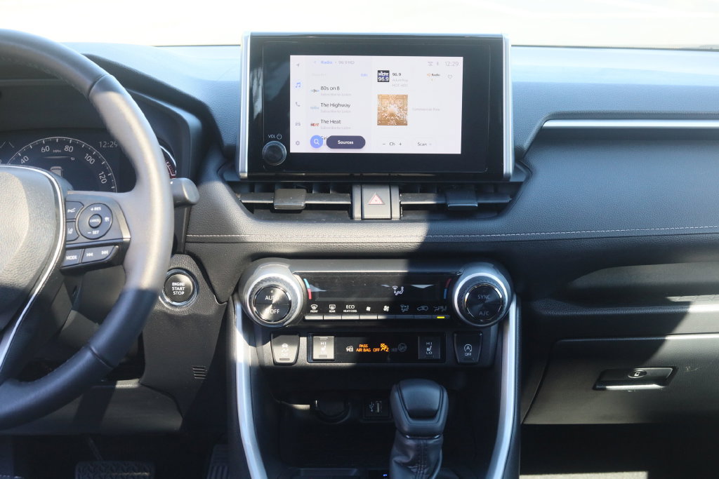 Used 2023 Toyota RAV4 XLE w/ Convenience Package AWD/4WD image 21