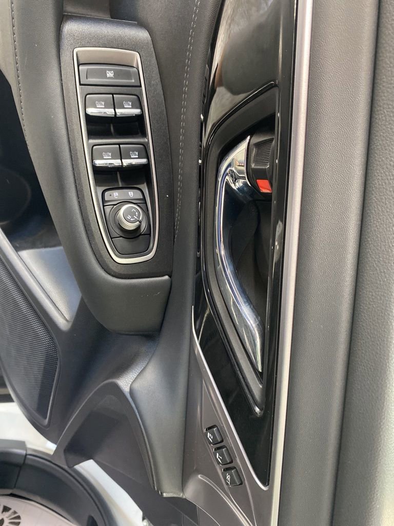 Used 2023 Subaru Outback Limited image 21