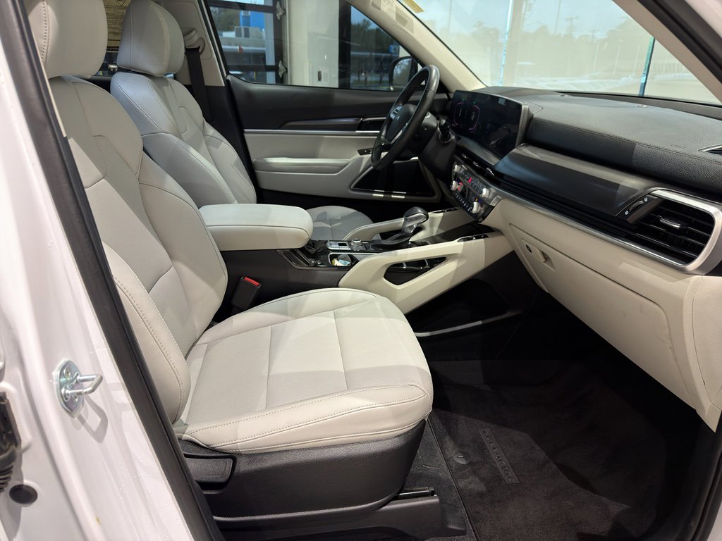 Used 2024 Kia Telluride S w/ S Sunroof Package image 24