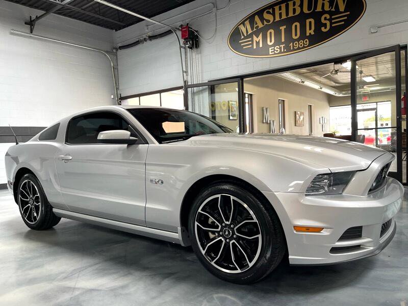 Used 2013 Ford Mustang GT Premium image 8