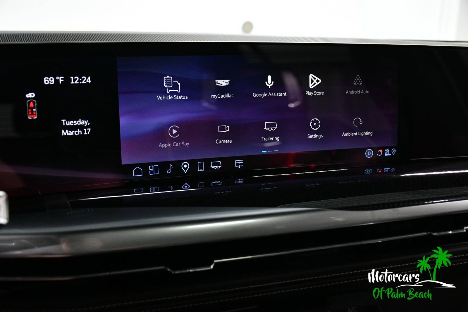 Used 2026 Cadillac Escalade V w/ LPO, ONYX Package image 43