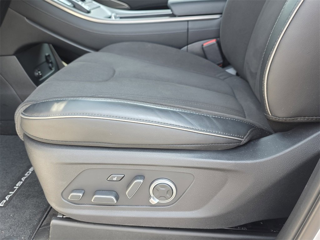 New 2025 Hyundai Palisade Calligraphy image 14