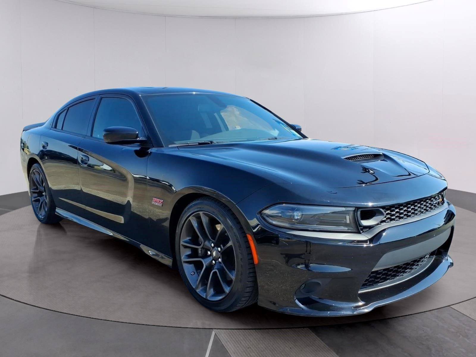 Used 2023 Dodge Charger Scat Pack RWD image 7