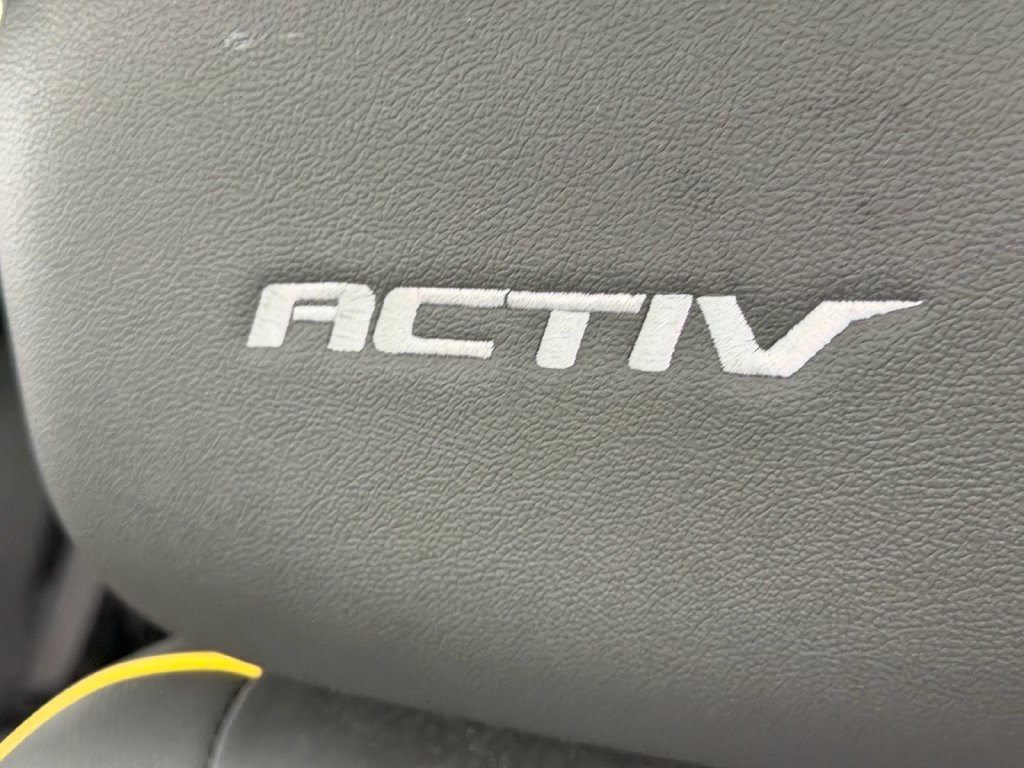 Certified 2026 Chevrolet Trax ACTIV w/ Sunroof Package FWD image 11