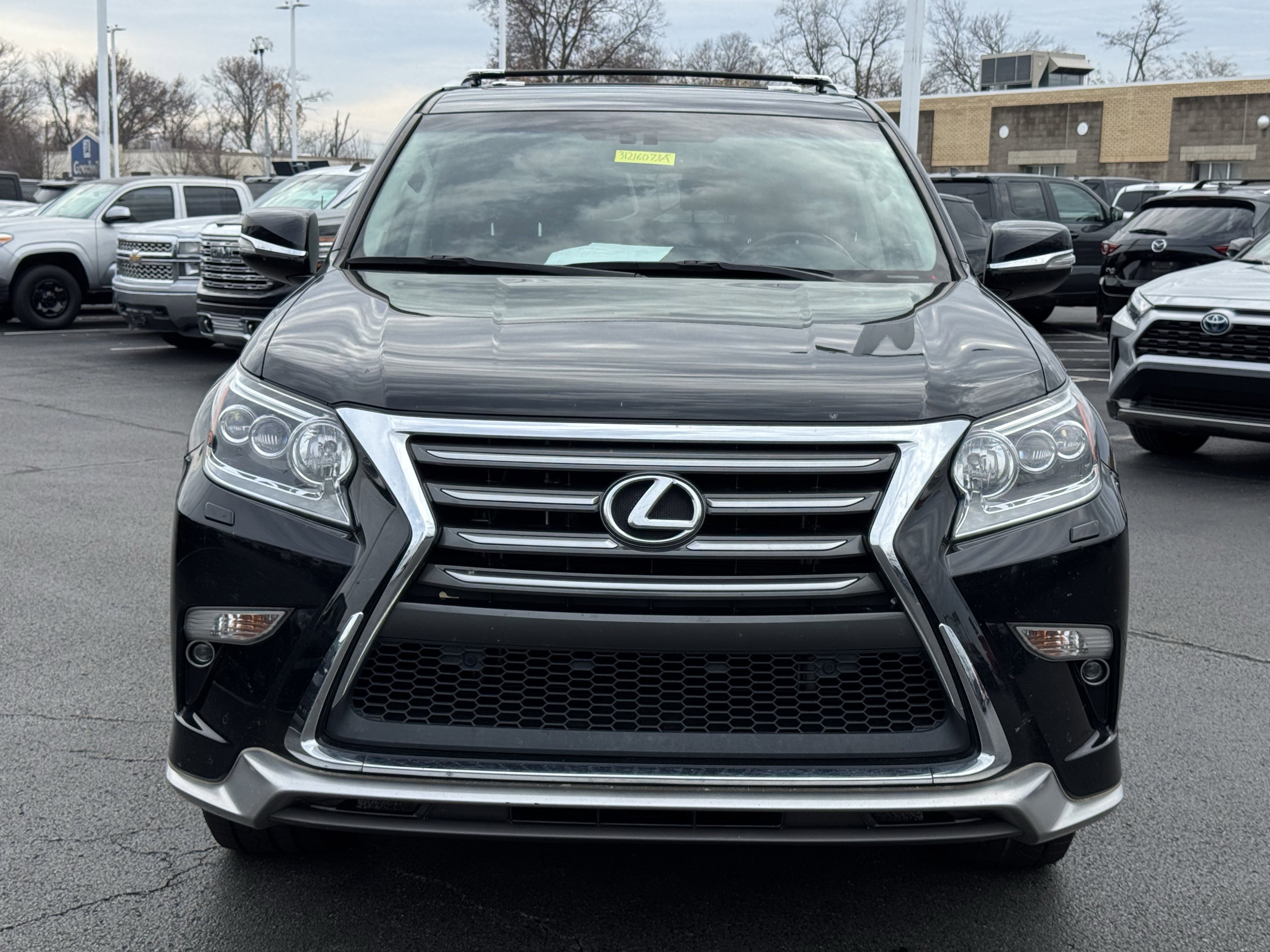 Used 2019 Lexus GX 460 image 14