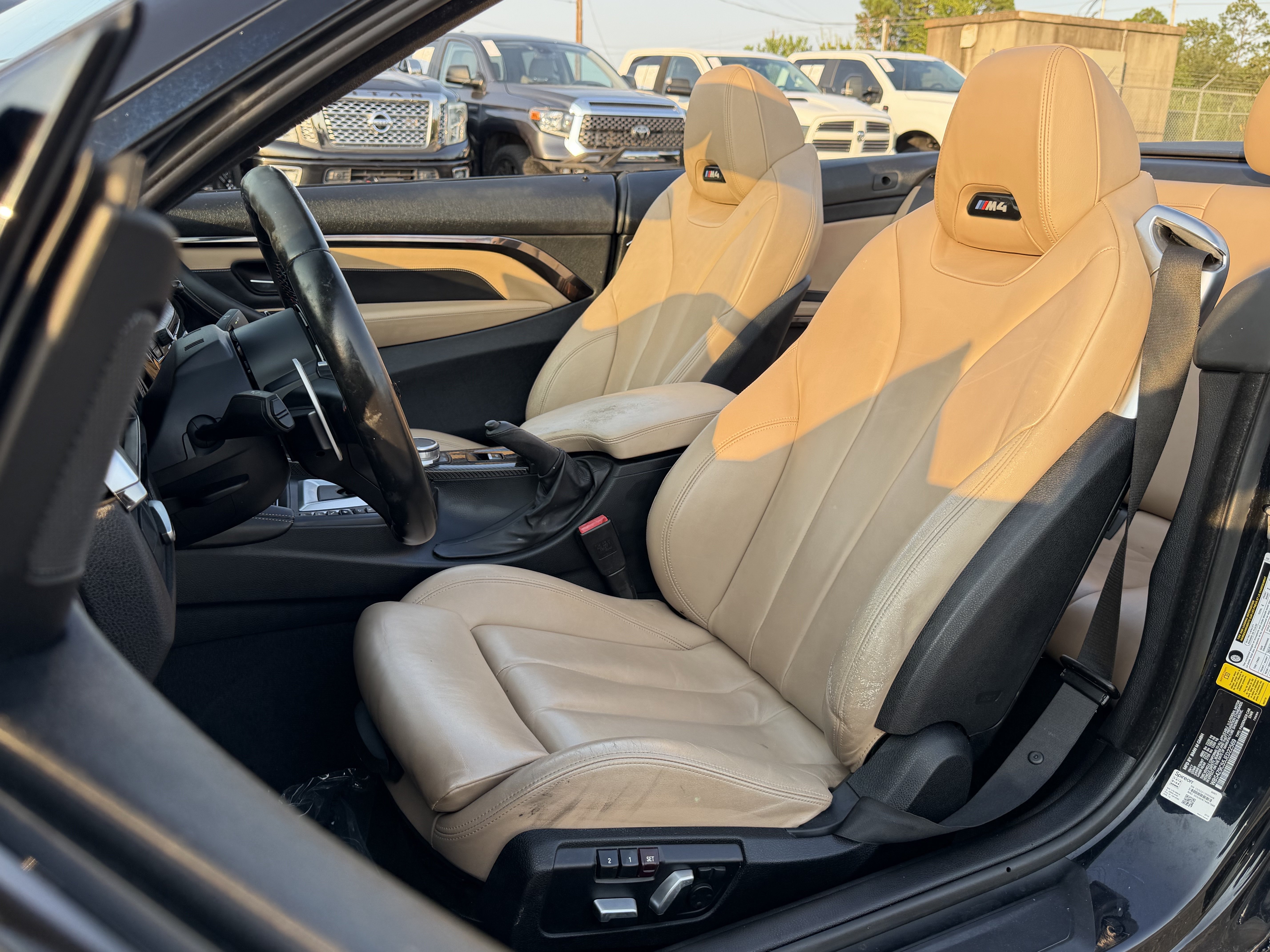 Used 2018 BMW M4 Convertible w/ Competition Package RWD image 38