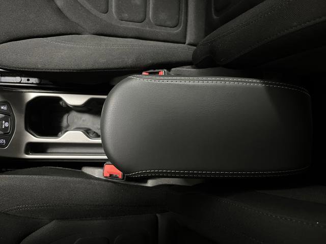 Used 2022 Jeep Renegade Latitude image 18