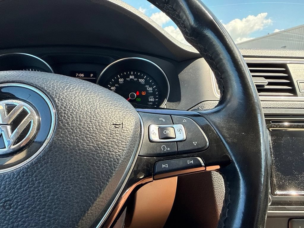 Used 2017 Volkswagen Jetta SE FWD image 18