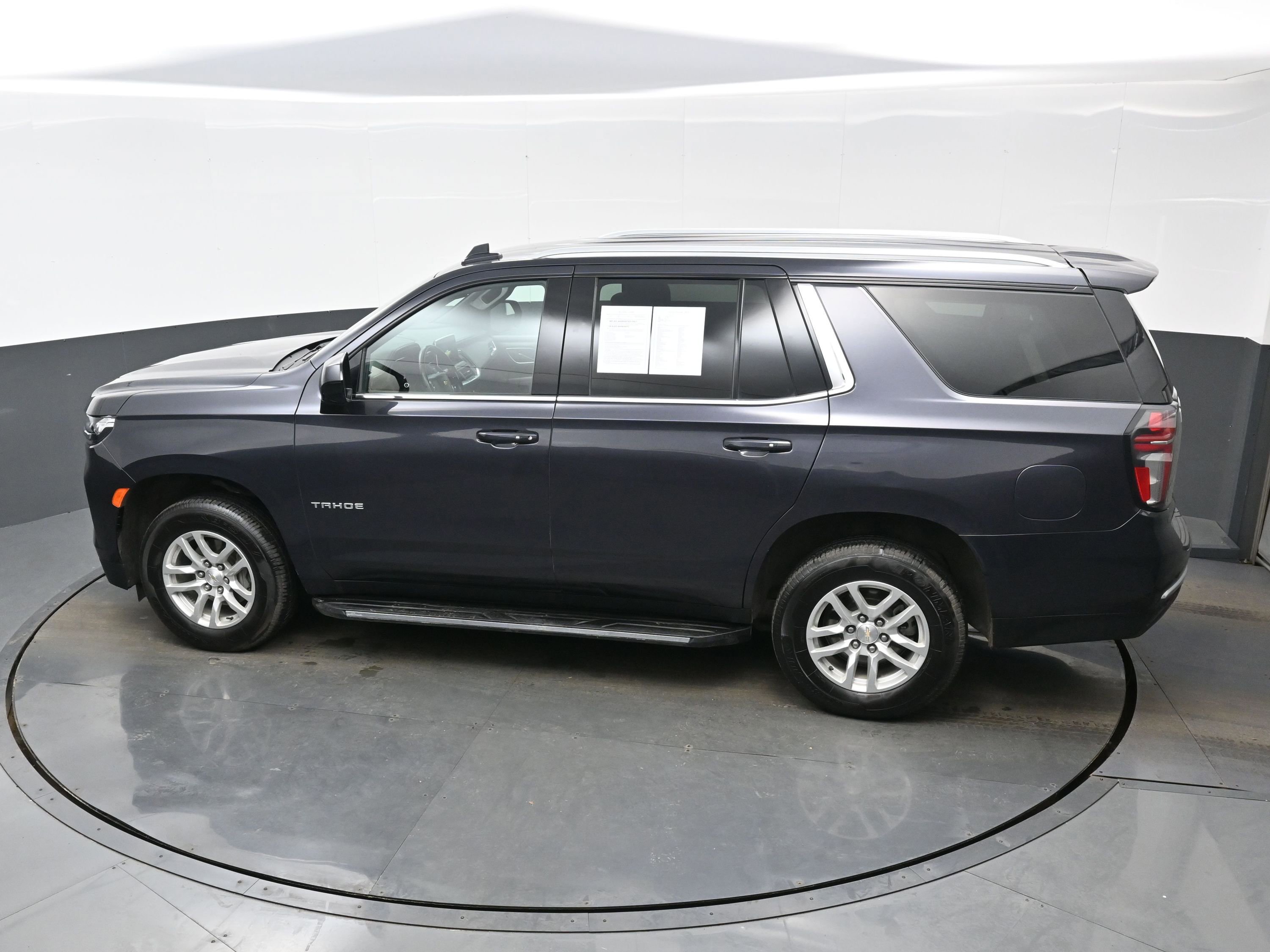 Used 2023 Chevrolet Tahoe LT AWD/4WD image 34