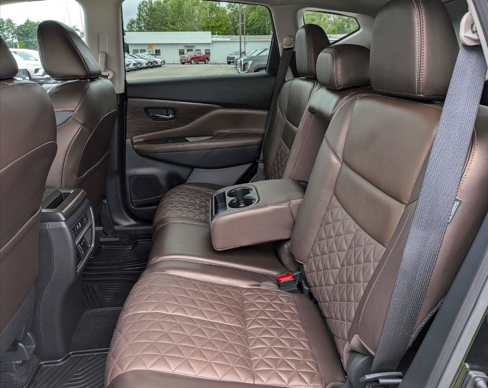 Used 2024 Nissan Murano Platinum AWD/4WD image 22