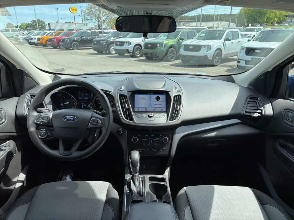 Used 2019 Ford Escape SE image 23