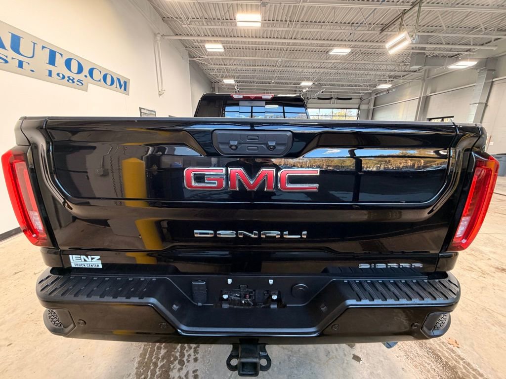 Used 2023 GMC Sierra 2500 Denali AWD/4WD image 6