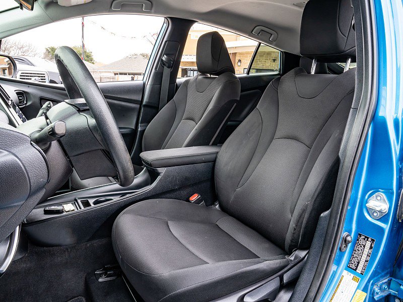 Used 2022 Toyota Prius L Eco FWD image 14