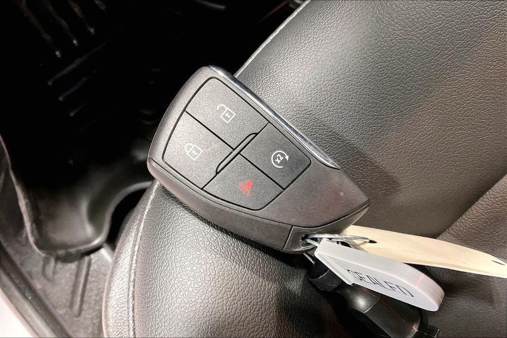 Used 2025 Chevrolet Colorado LT w/ LT Convenience Package image 13