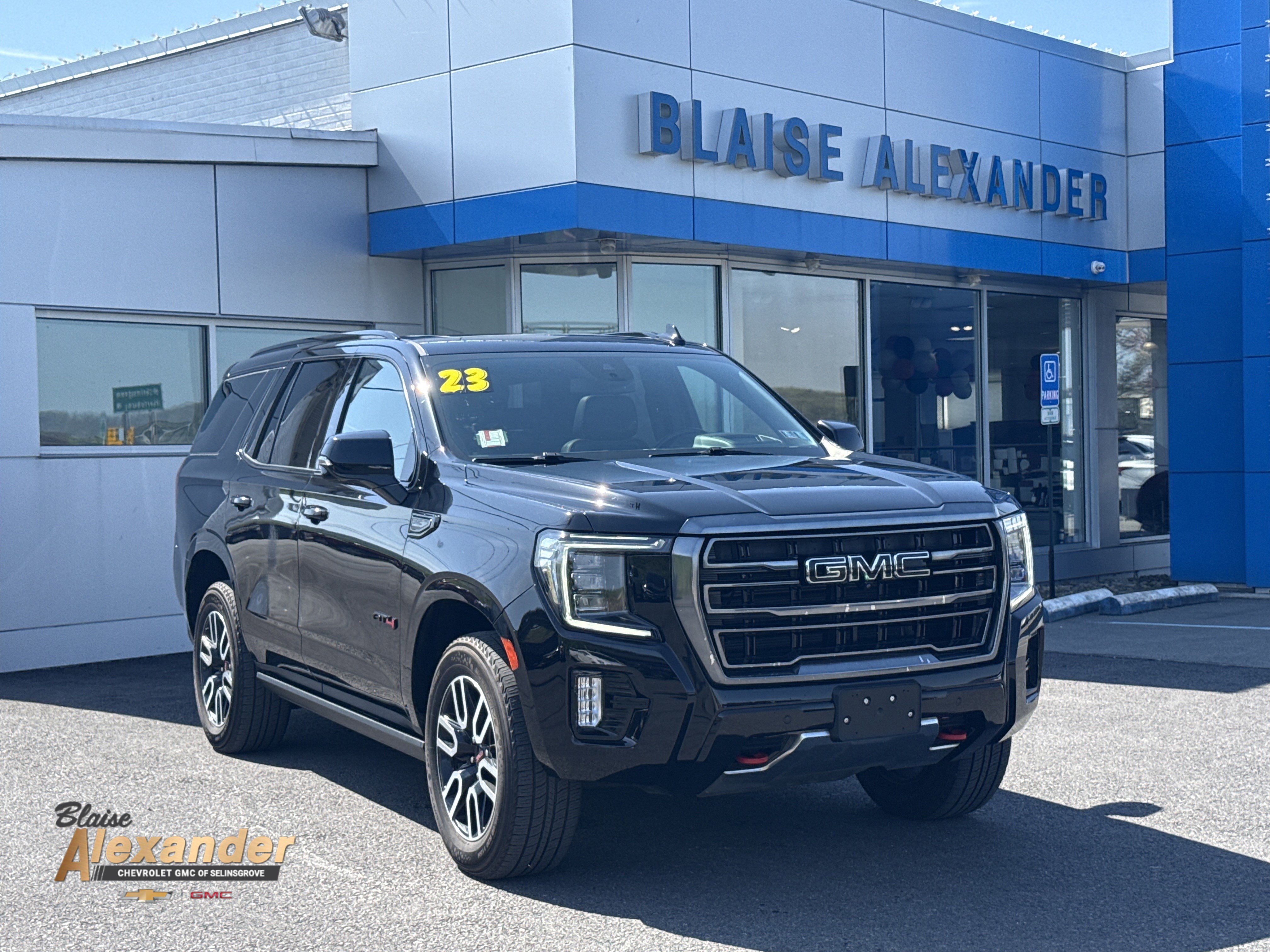 Used 2023 GMC Yukon AT4 w/ AT4 Premium Package