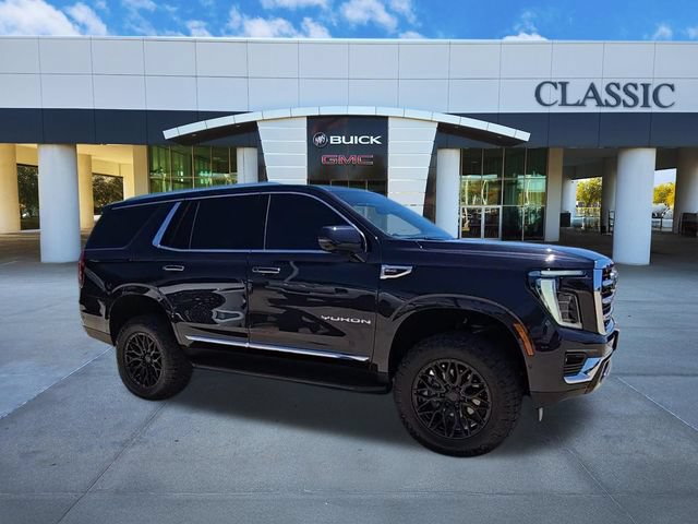 Used 2026 GMC Yukon Elevation w/ Elevation Premium Package AWD/4WD image 9
