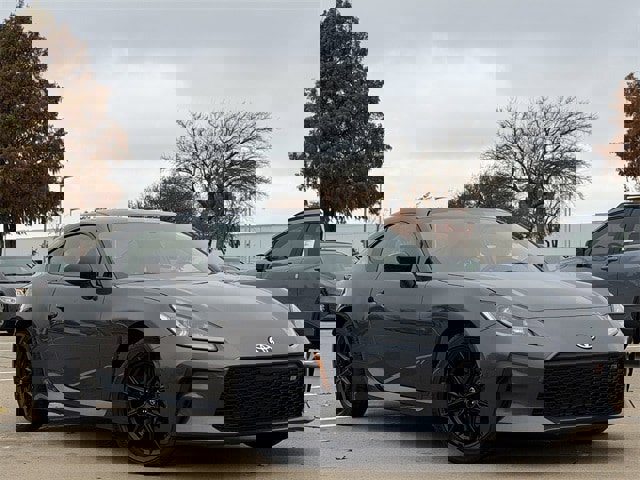 Used 2024 Toyota GR86 Premium image 2