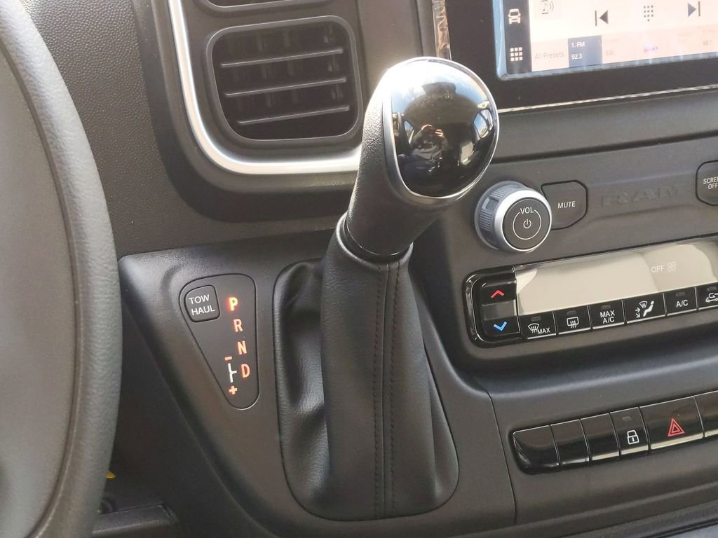 New 2025 RAM ProMaster 1500 w/ Quick Order Package 22G SLT image 29