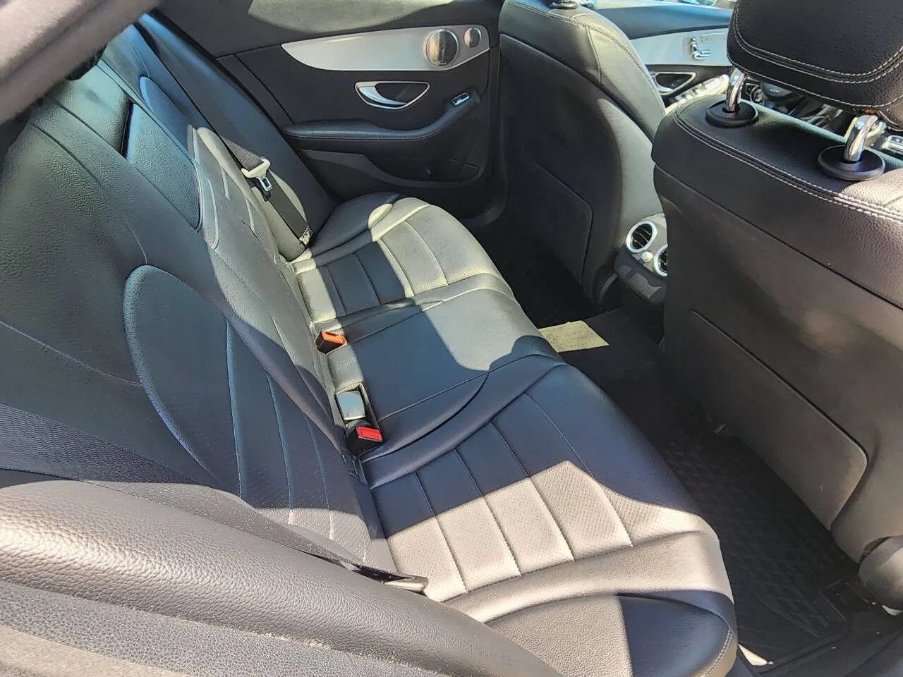 Used 2016 Mercedes-Benz C 300 4MATIC Sedan image 14