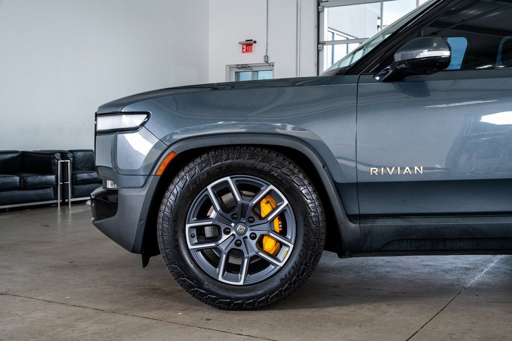 Used 2022 Rivian R1T Launch Edition image 9