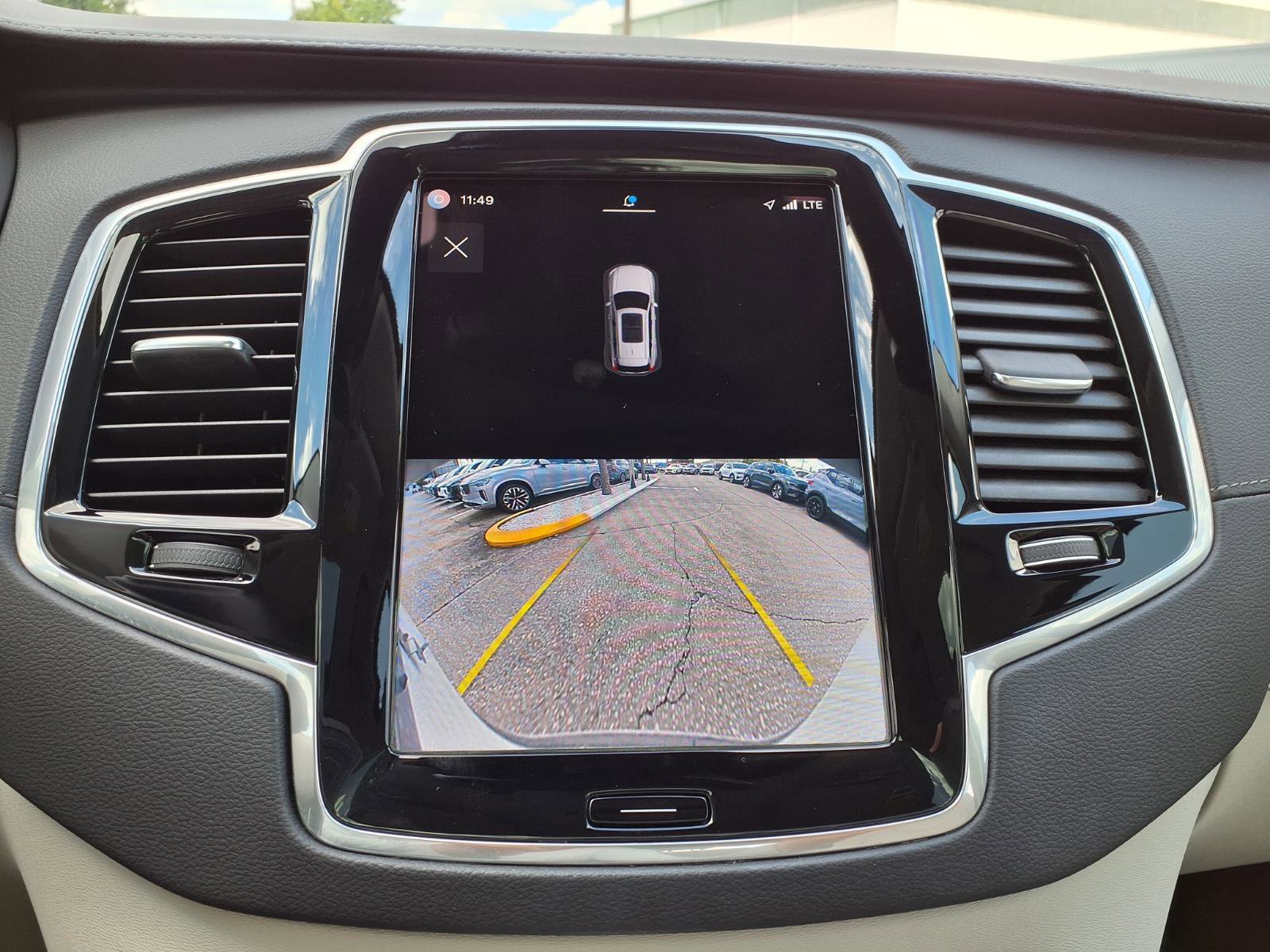 Certified 2023 Volvo XC90 B6 Ultimate w/ Protection Package Premier AWD/4WD image 26