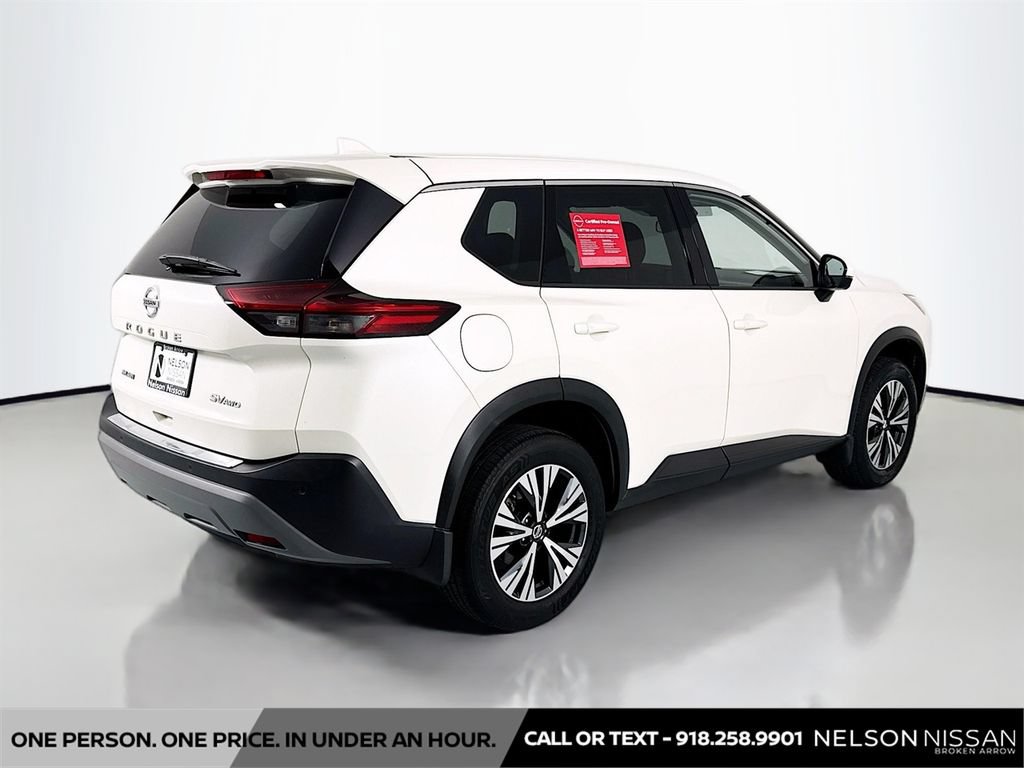 Used 2021 Nissan Rogue SV AWD/4WD image 5